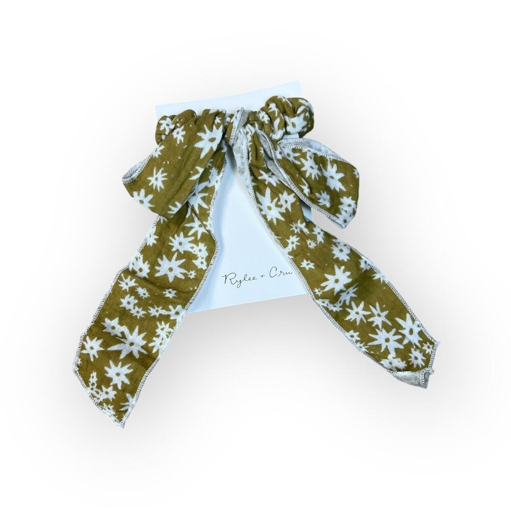 New Rylee + Cru Hair Tie Scrunchie Bow Scattered Daisies